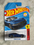 Ferrari 12 Cilindri + 3 Random Hotwheels