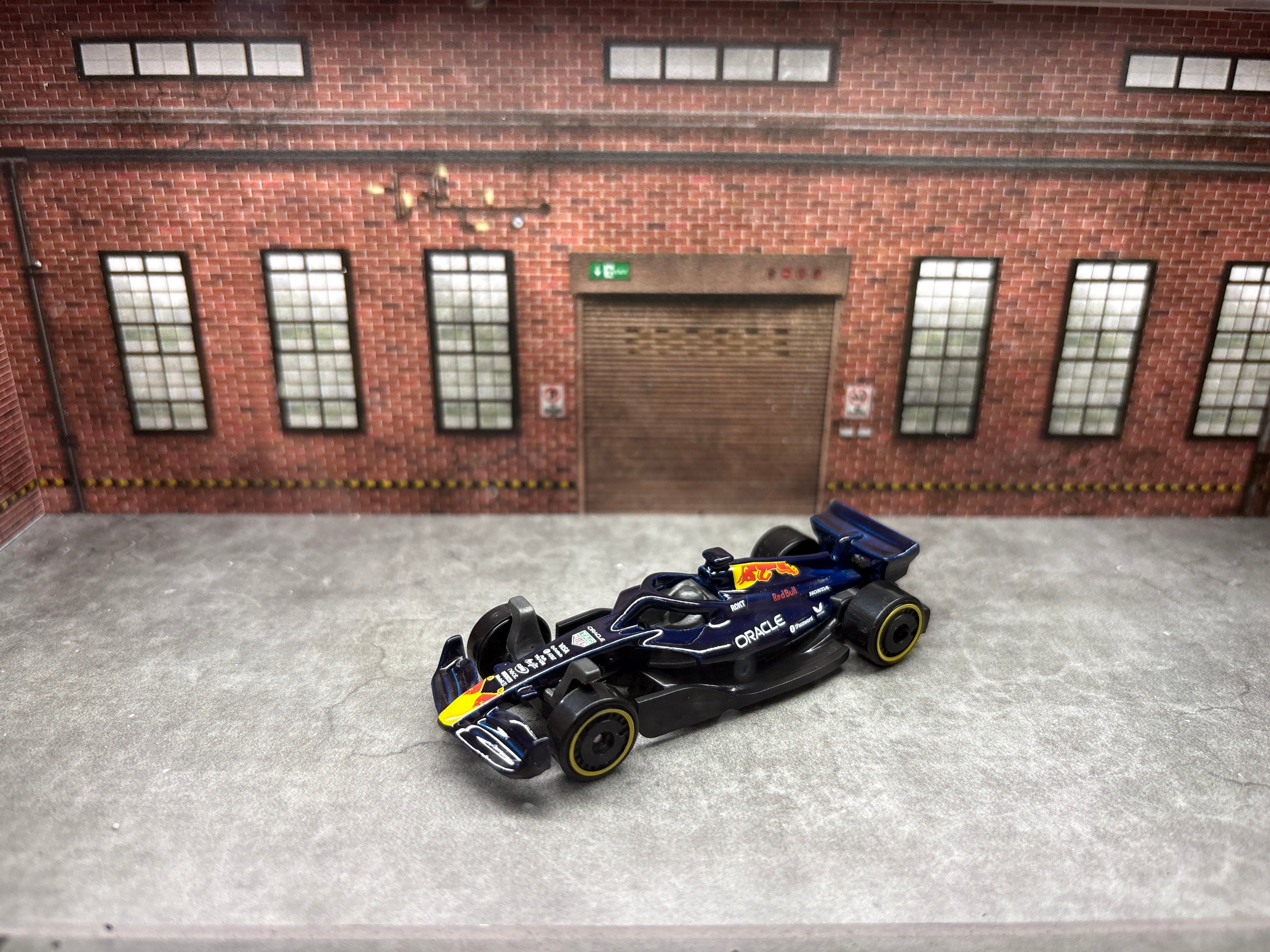 Uncarded - Oracle Red Bull Racing