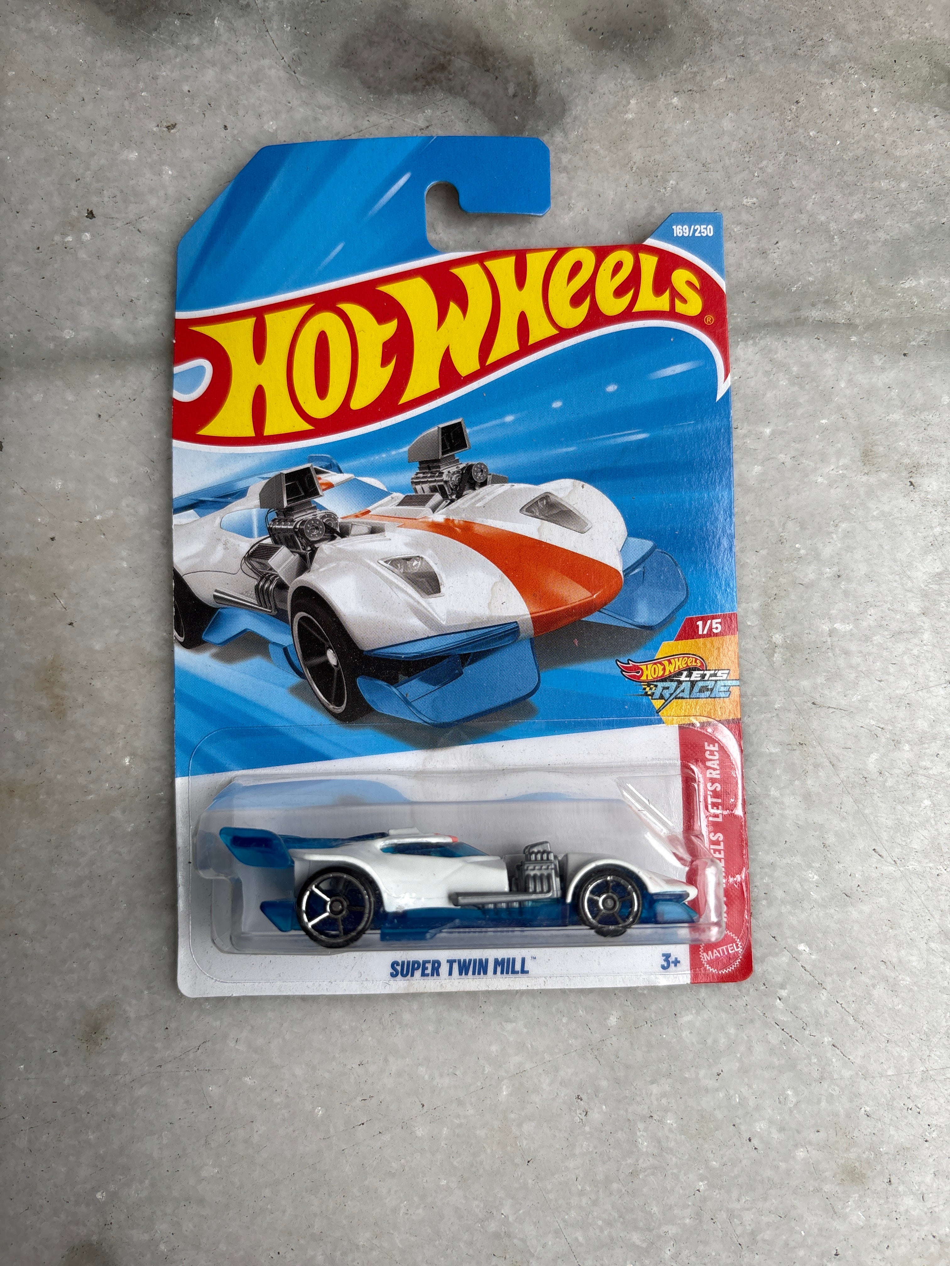 Super Twin Mill