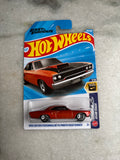 1970 Custom Plymouth Road Runner + 1 Random Hotwheels