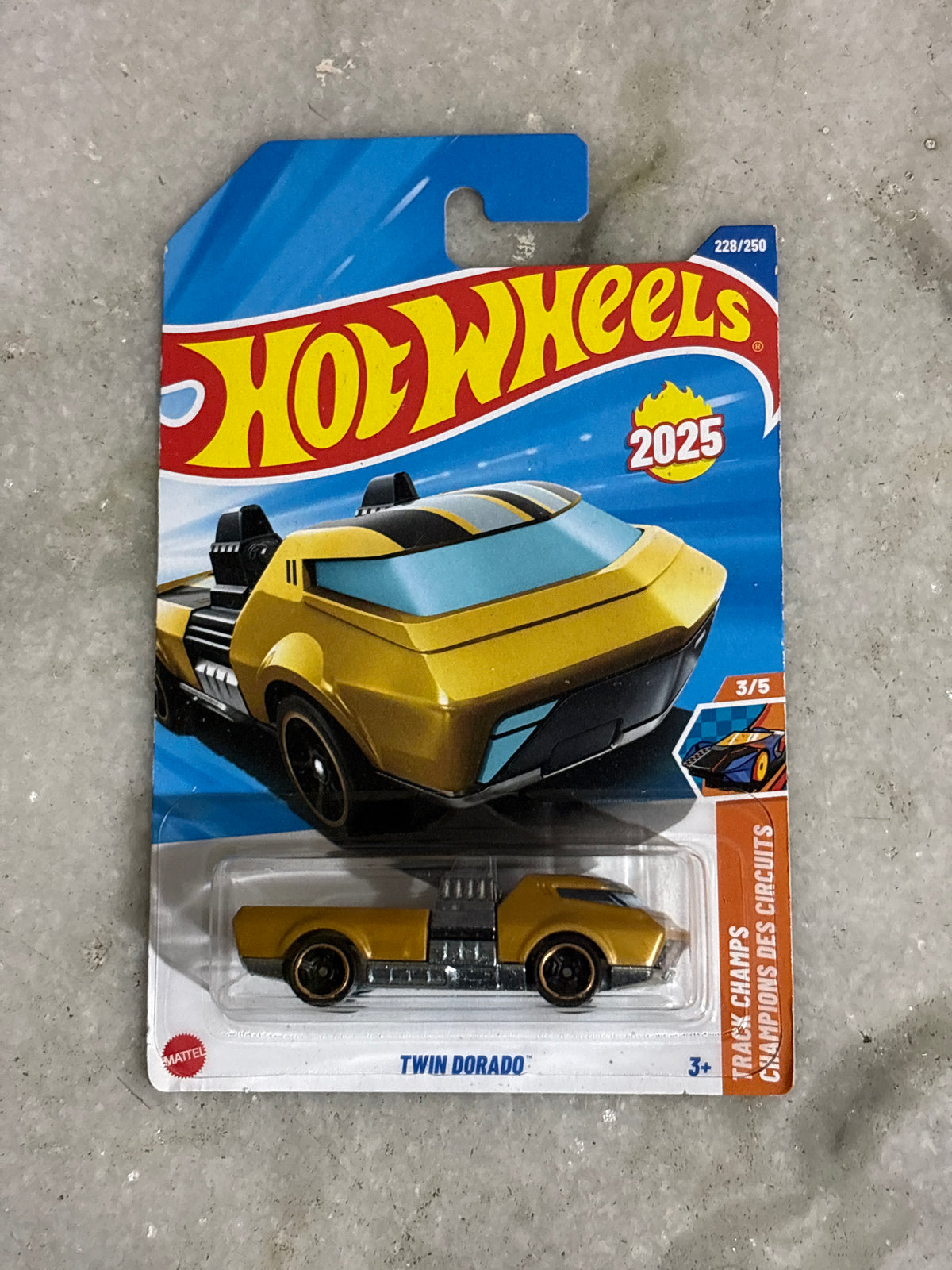 Twin Dorado
