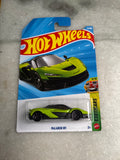 McLaren W1 + 2 Random Hotwheels
