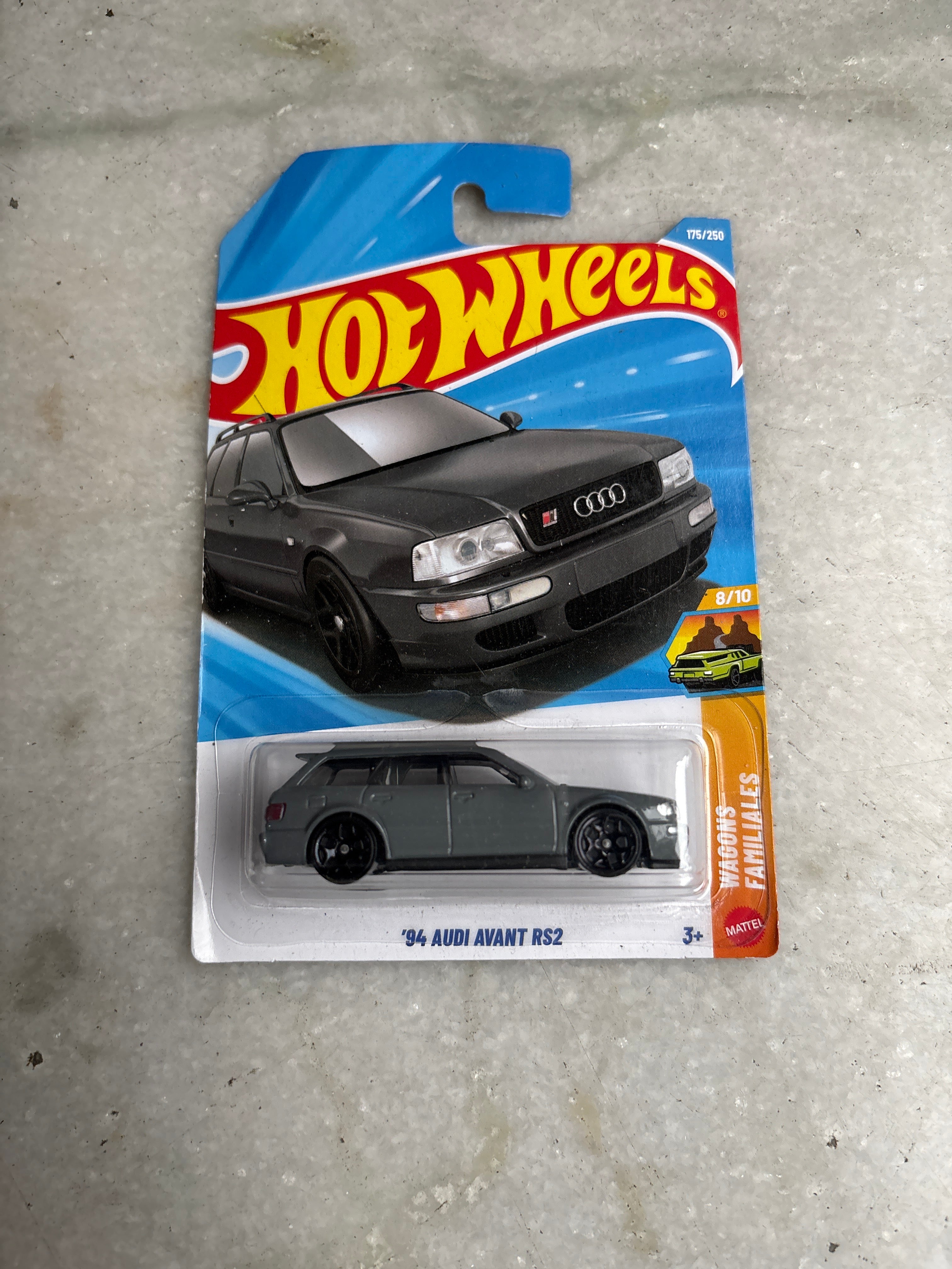 94 Audi Avant RS2 + 1 Random Hotwheels/Matchbox