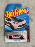Corvette C7 Z06 + 2 Random Hotwheels