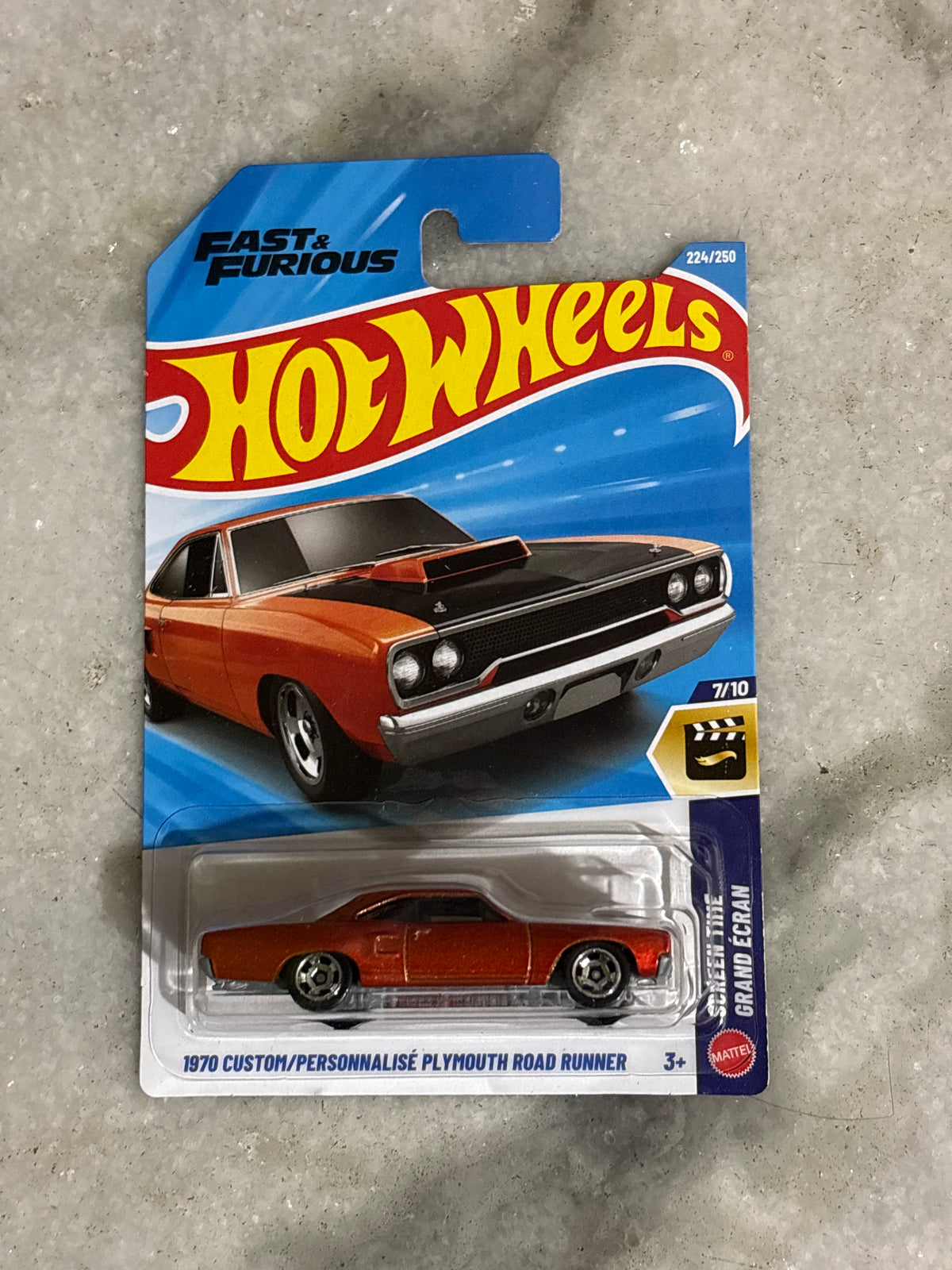 1970 Custom Plymouth Road Runner + 1 Random Hotwheels