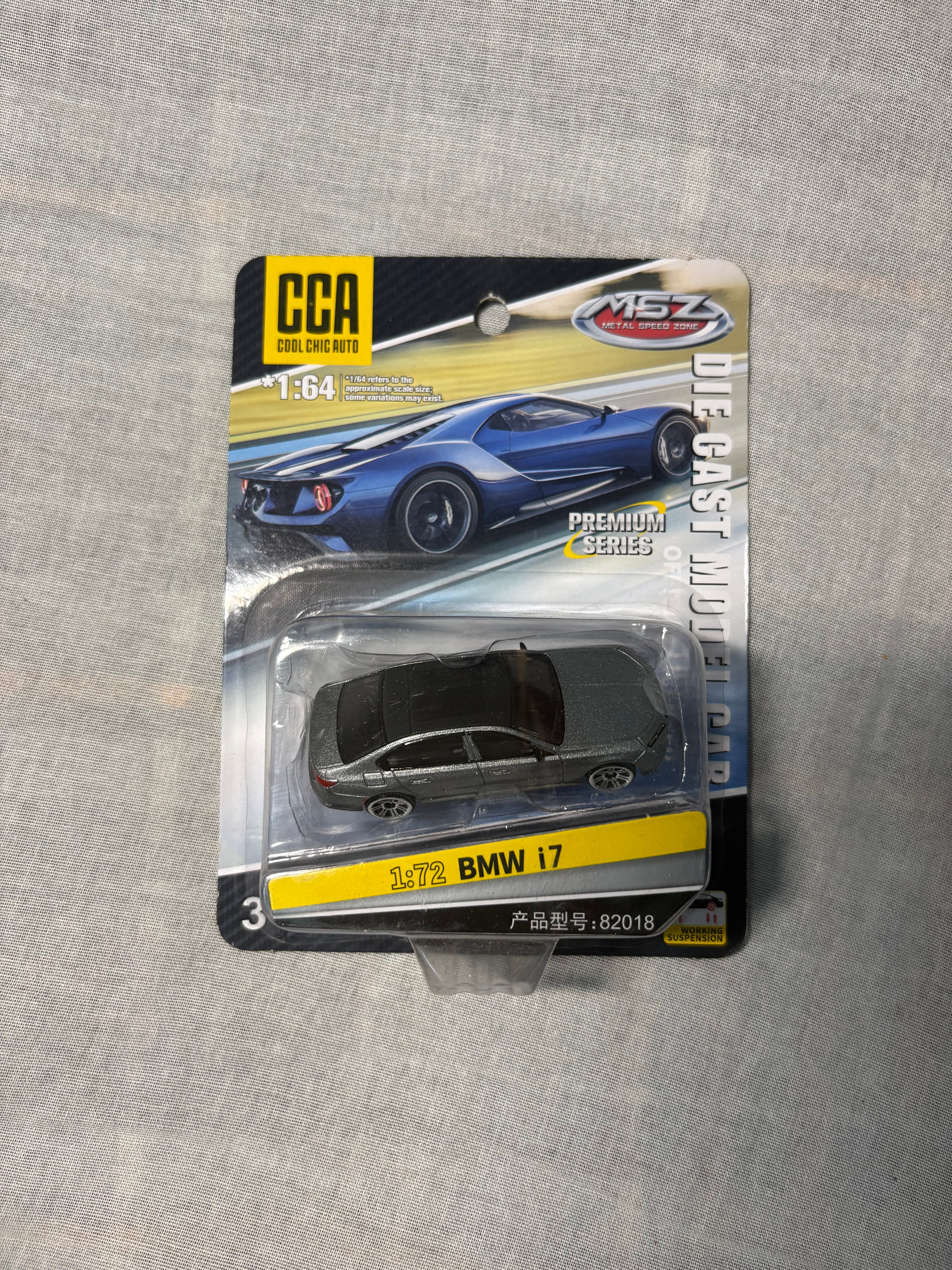 BMW i7